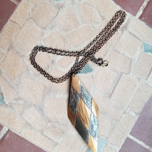 Gorgeous copper Moda International handmade long necklace. - Picture 3 of 5